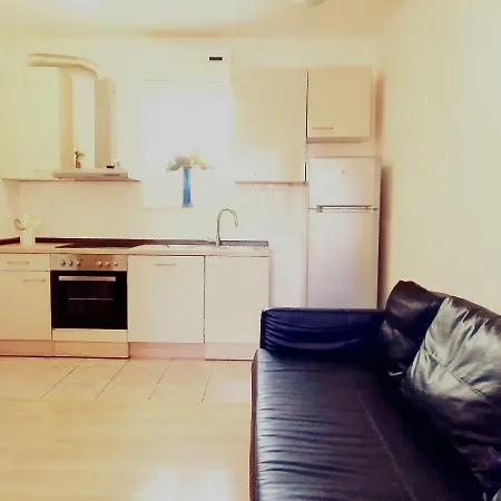 Bruno-centre Of * שיבניק